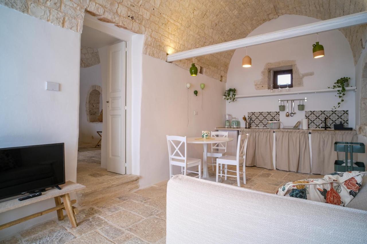 Borgo Santamarta Aparthotel Noci Buitenkant foto